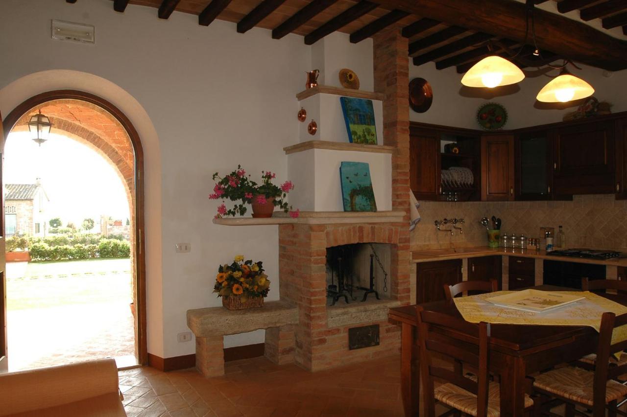 Gli Archi Di Corsanello Apartment Сиена Екстериор снимка
